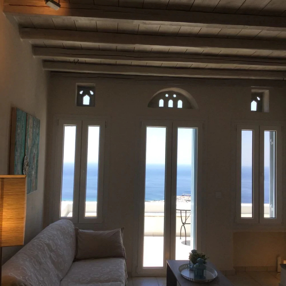 Blue Azur Deluxe Villa