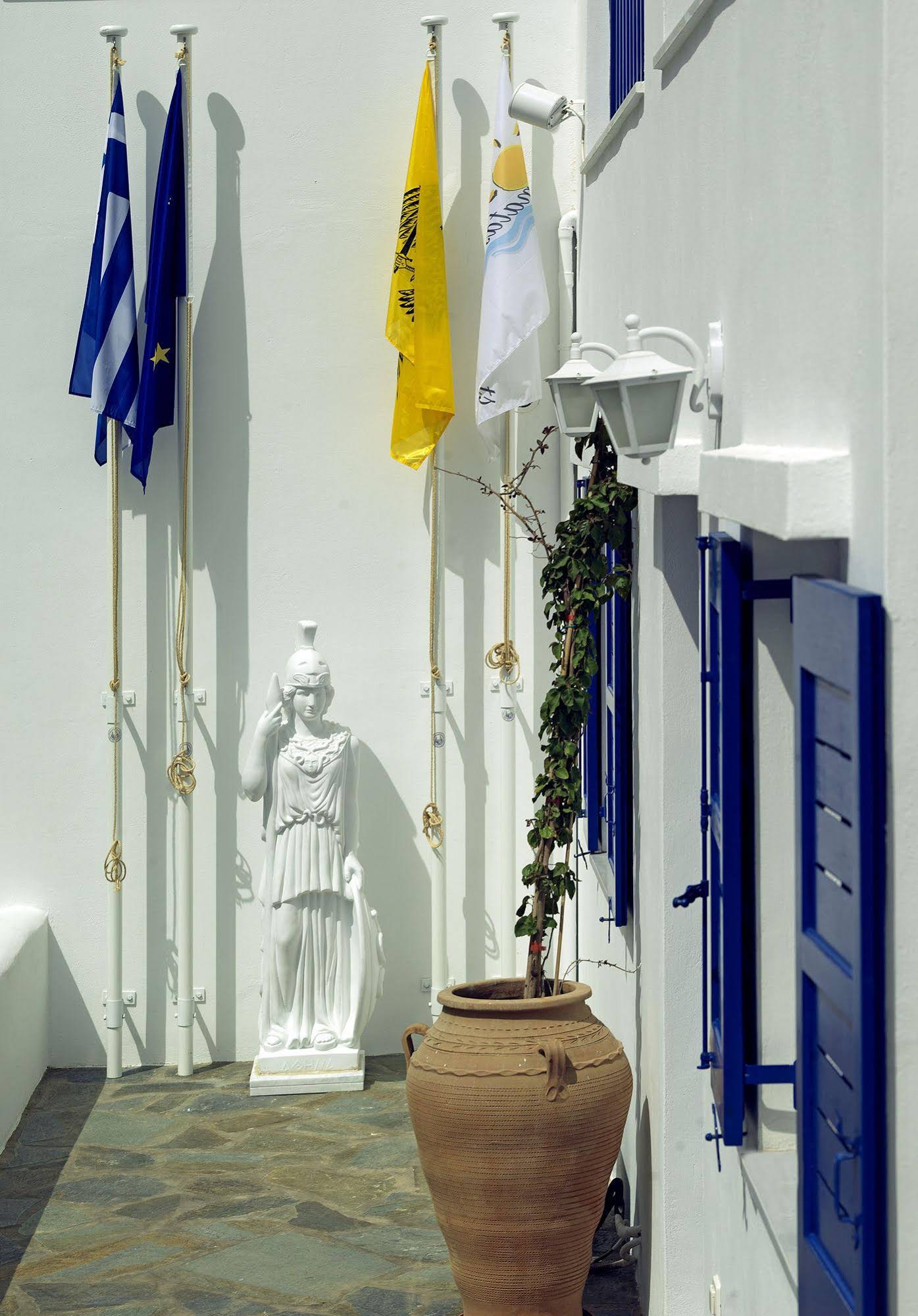 Matas Apartments