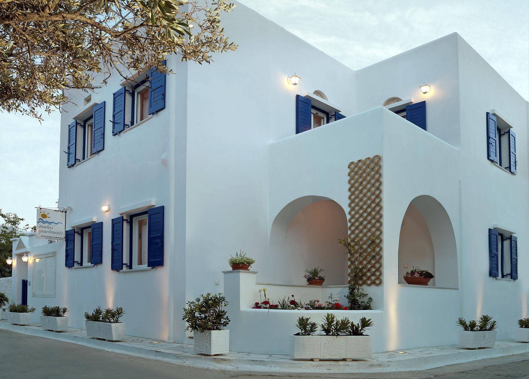 Matas Apartments