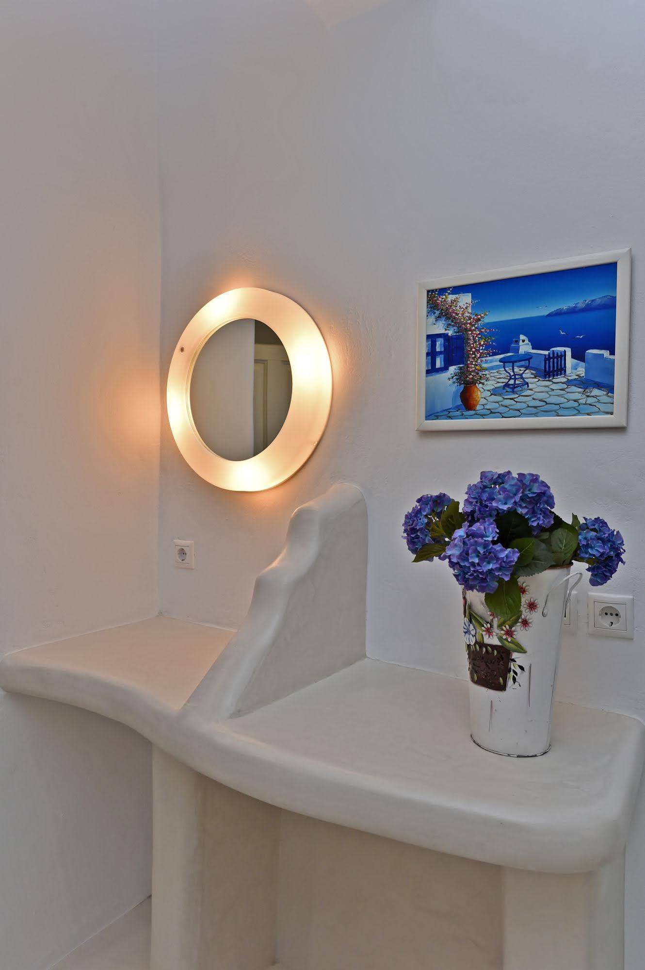 Tinos Aqua Palazzo