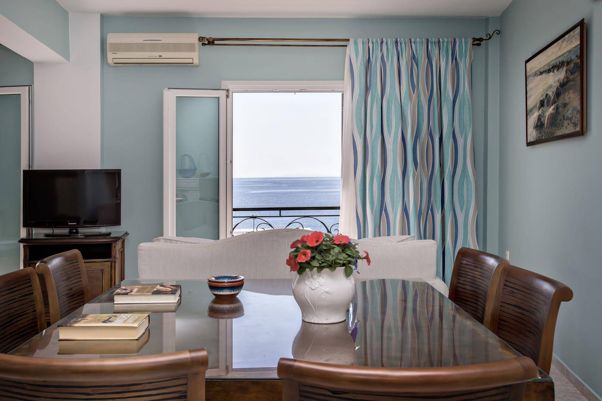 Tinos Resort