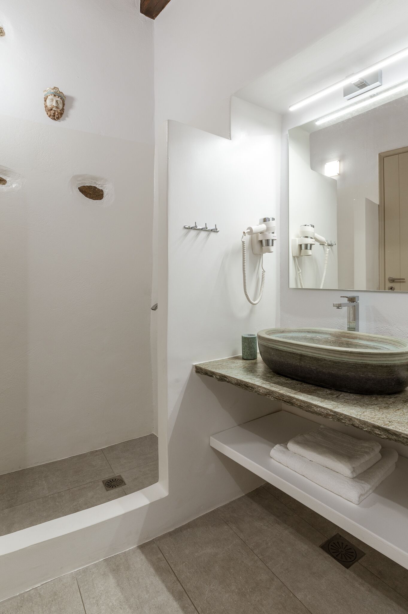 Ursa Major Suites
