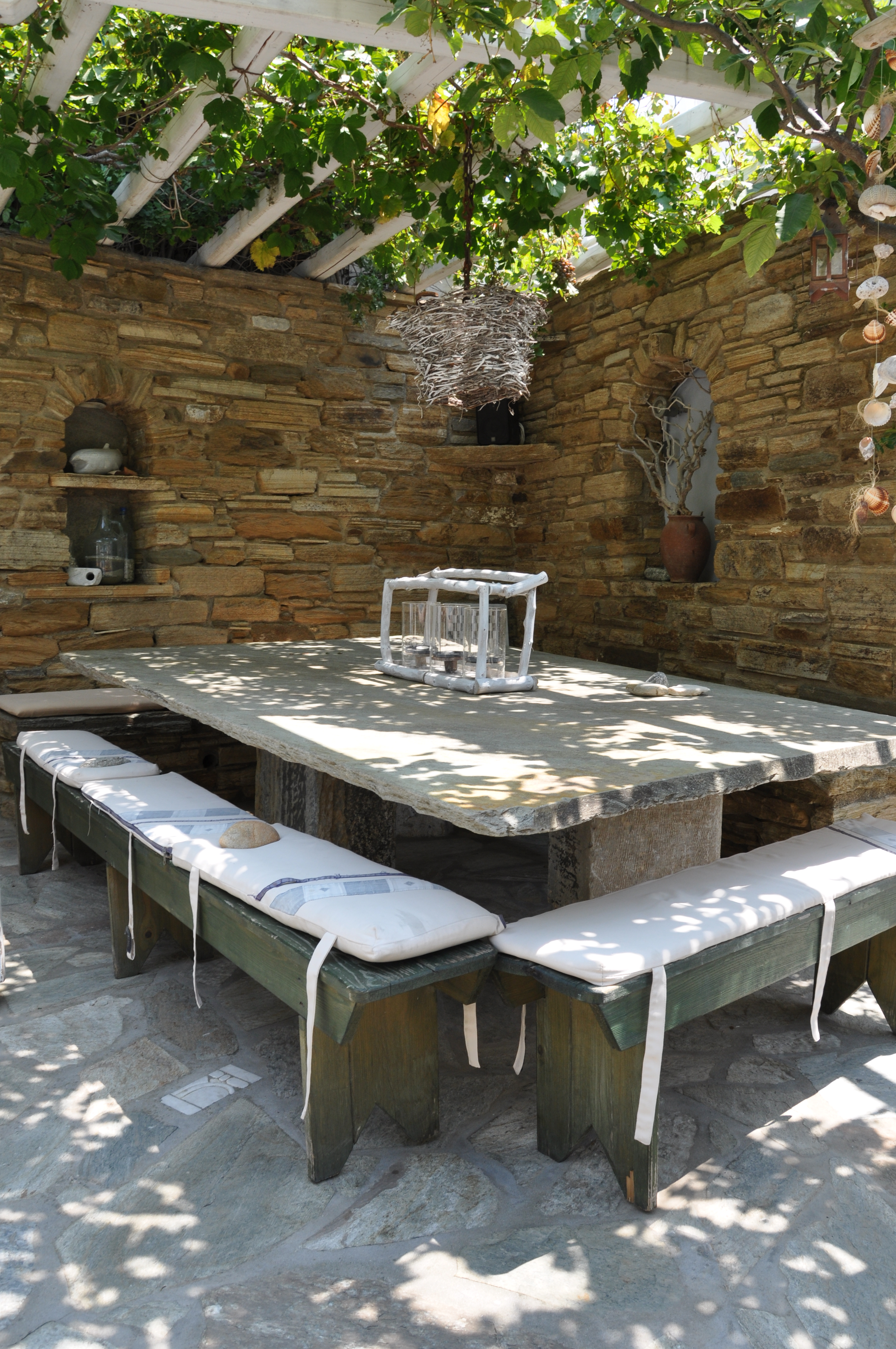 Vincenzo Family Rooms