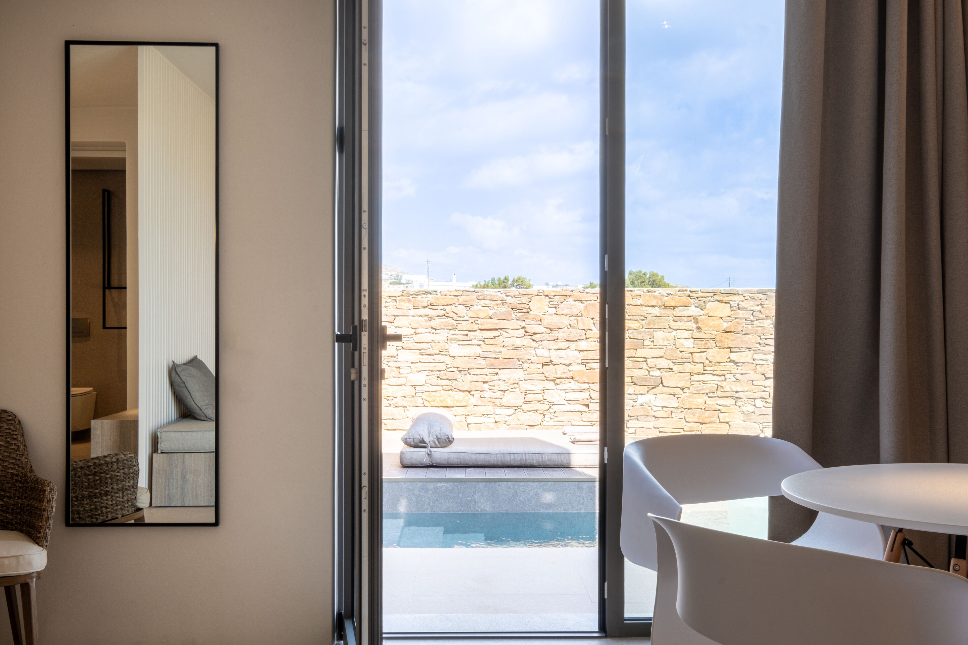 Yenesis Seaside Retreat