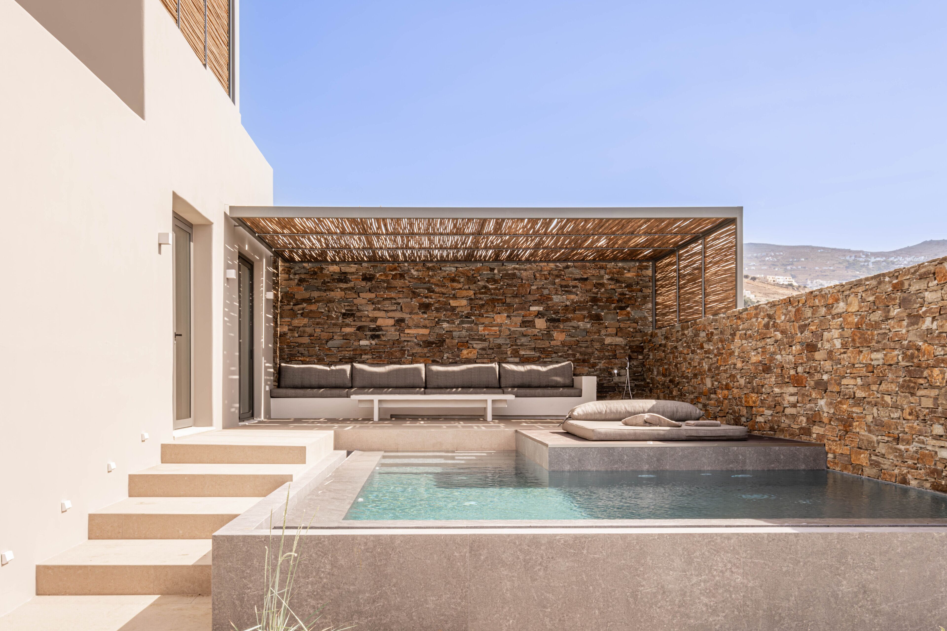 Yenesis Seaside Retreat
