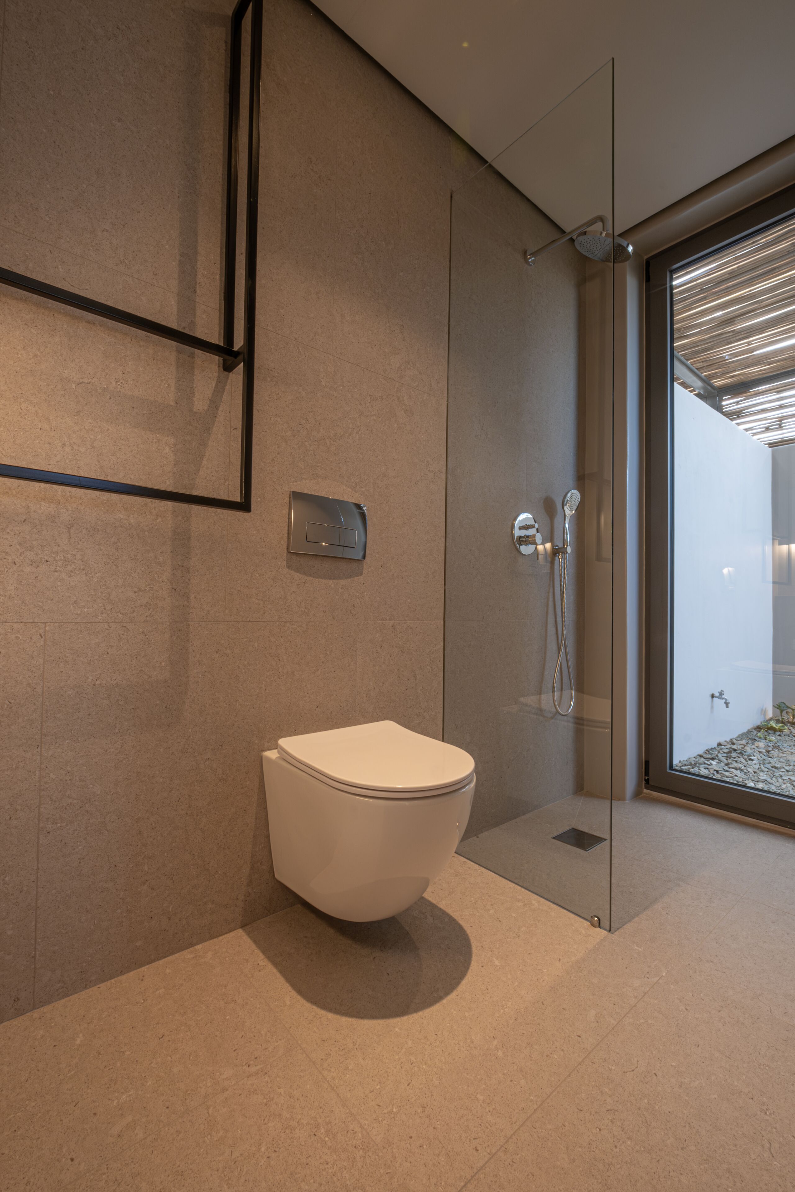 Yenesis Seaside Retreat