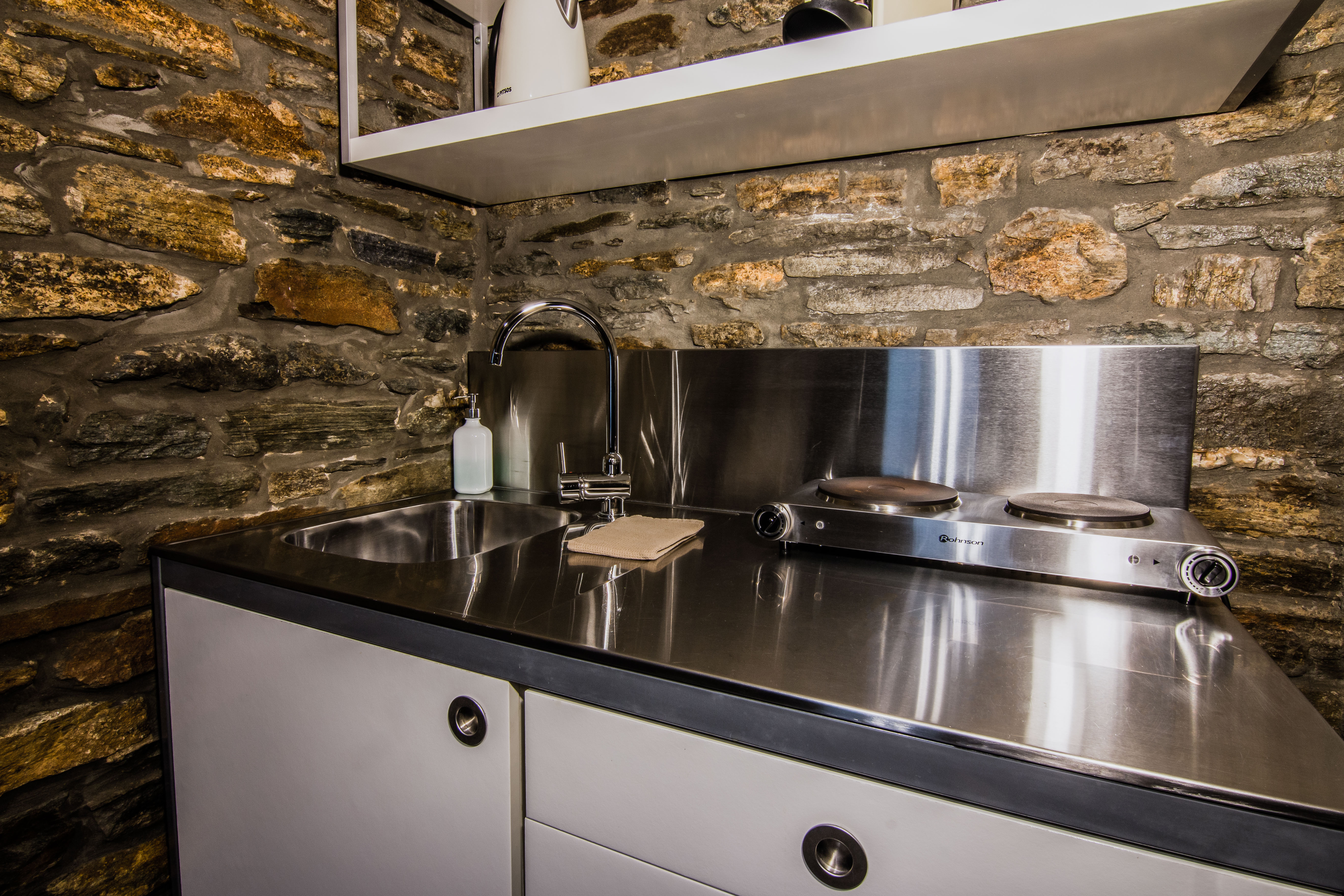 Aeolis Tinos Suites