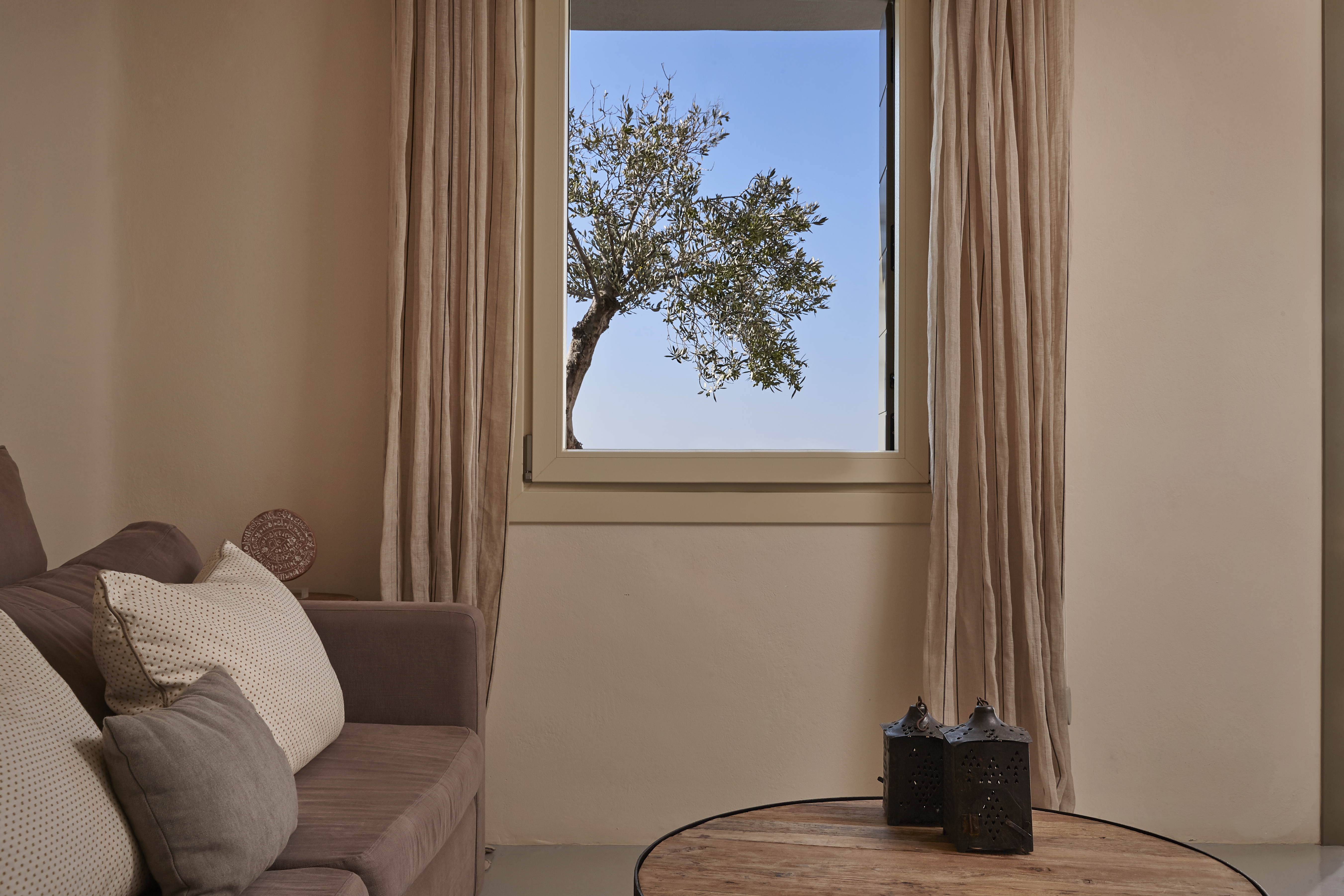 Aeolis Tinos Suites