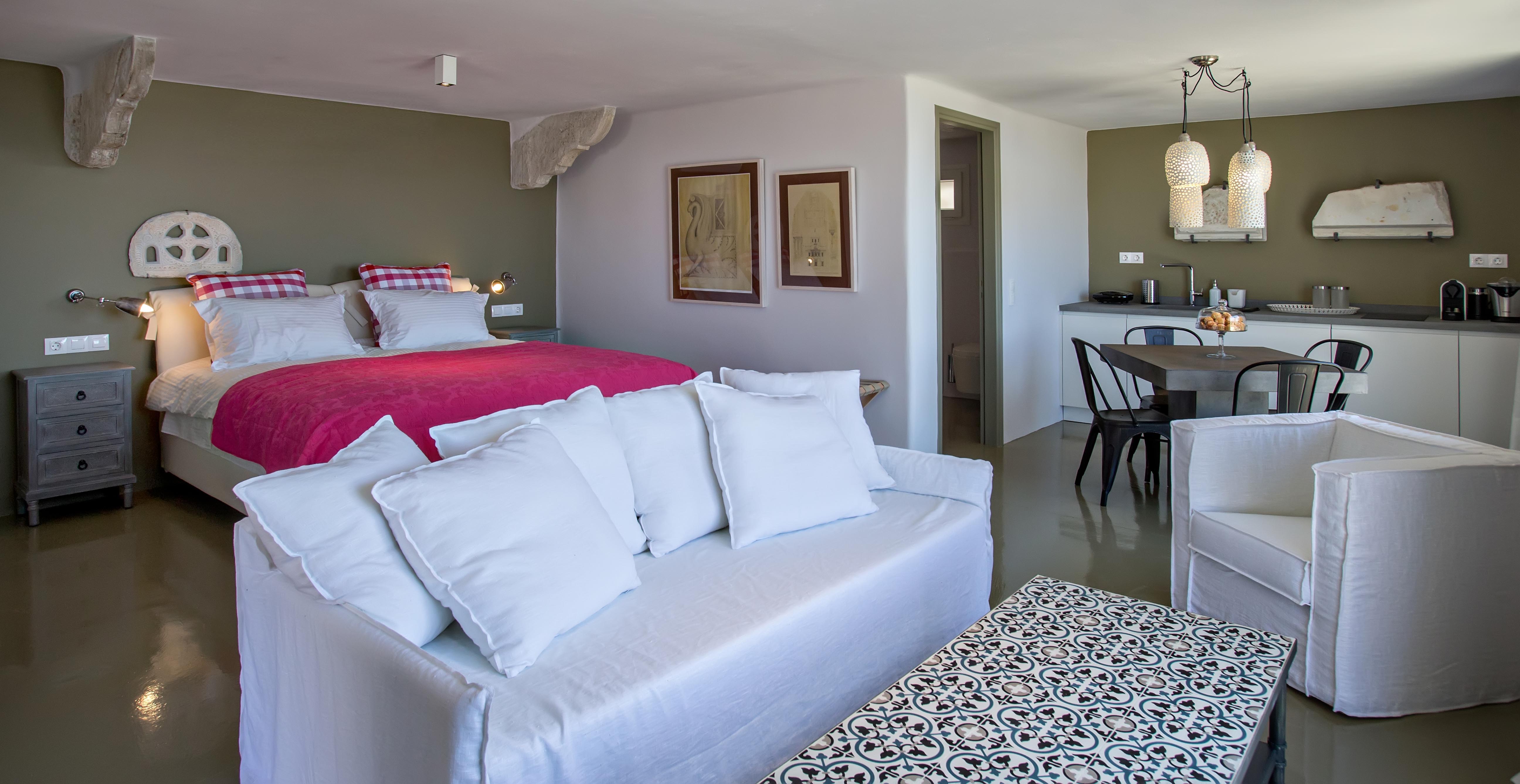 Aeolis Tinos Suites