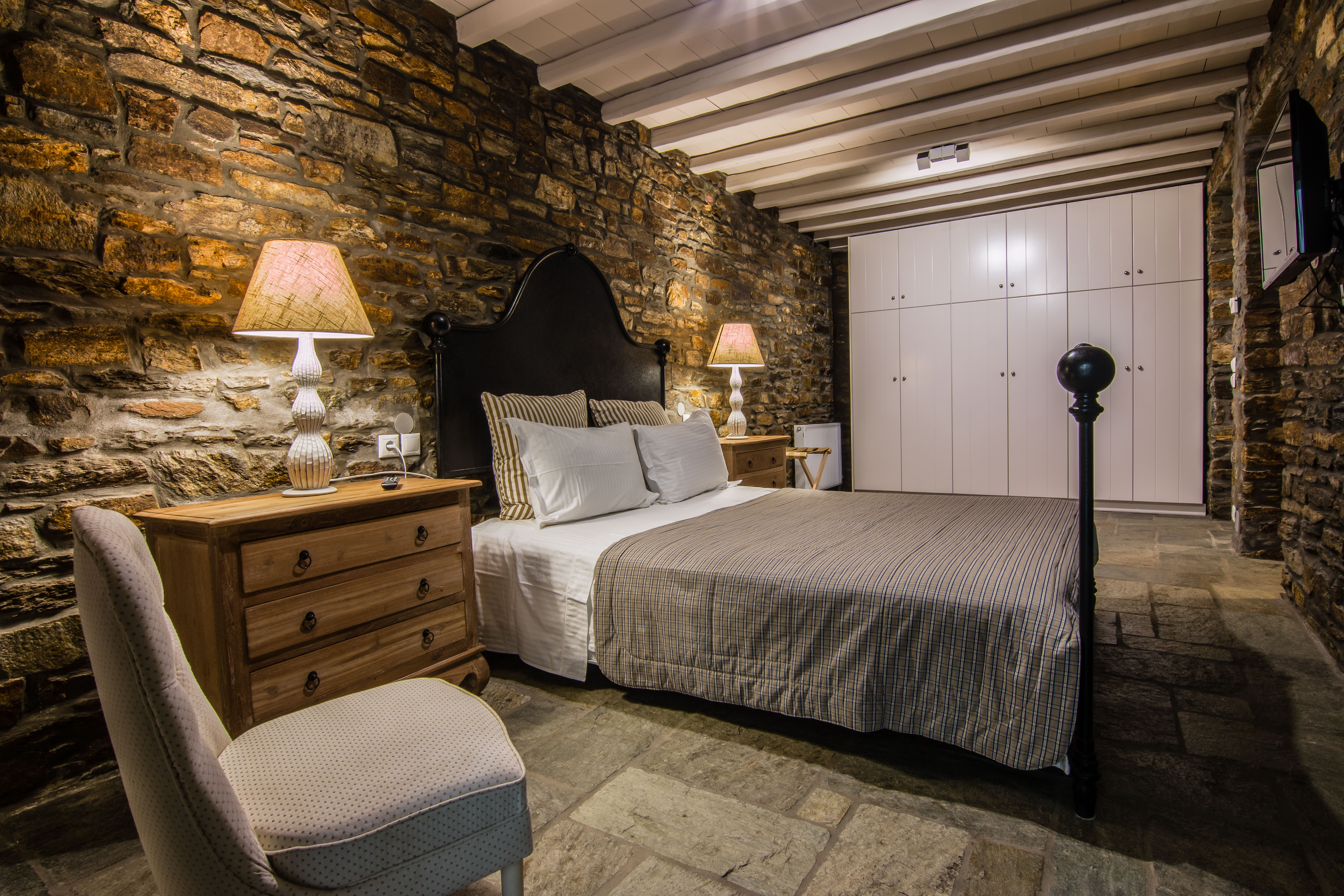 Aeolis Tinos Suites