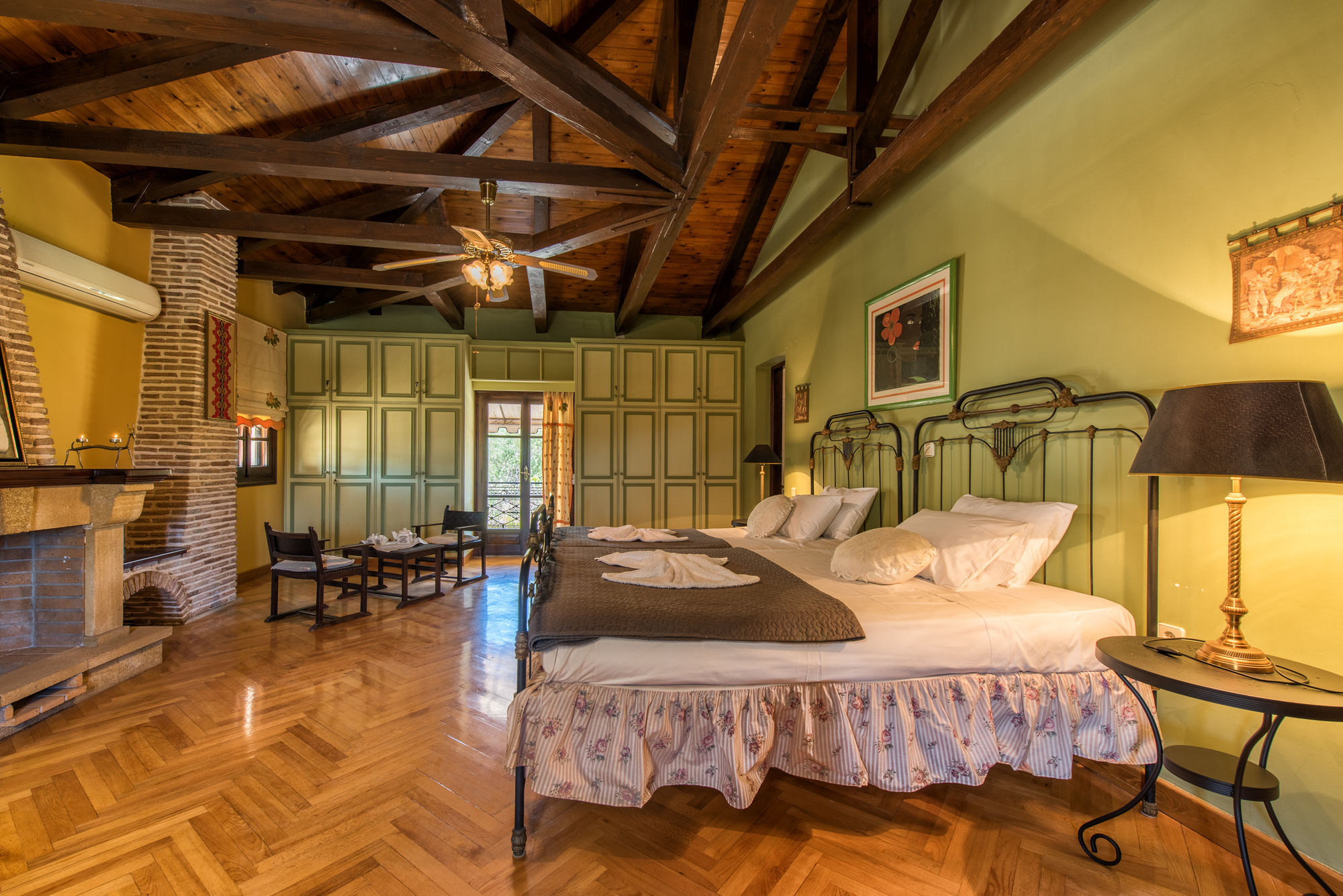 Sarakino The House of Literature