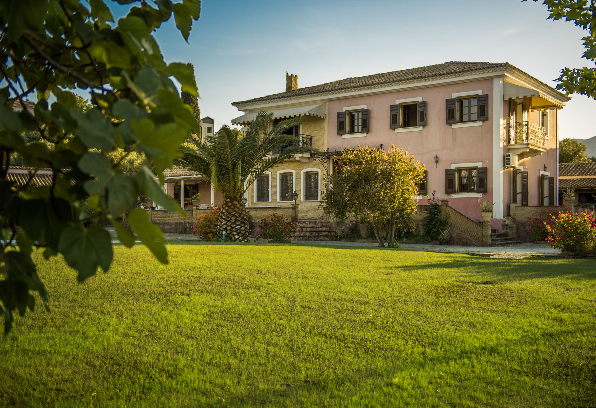 Sarakino The House of Literature