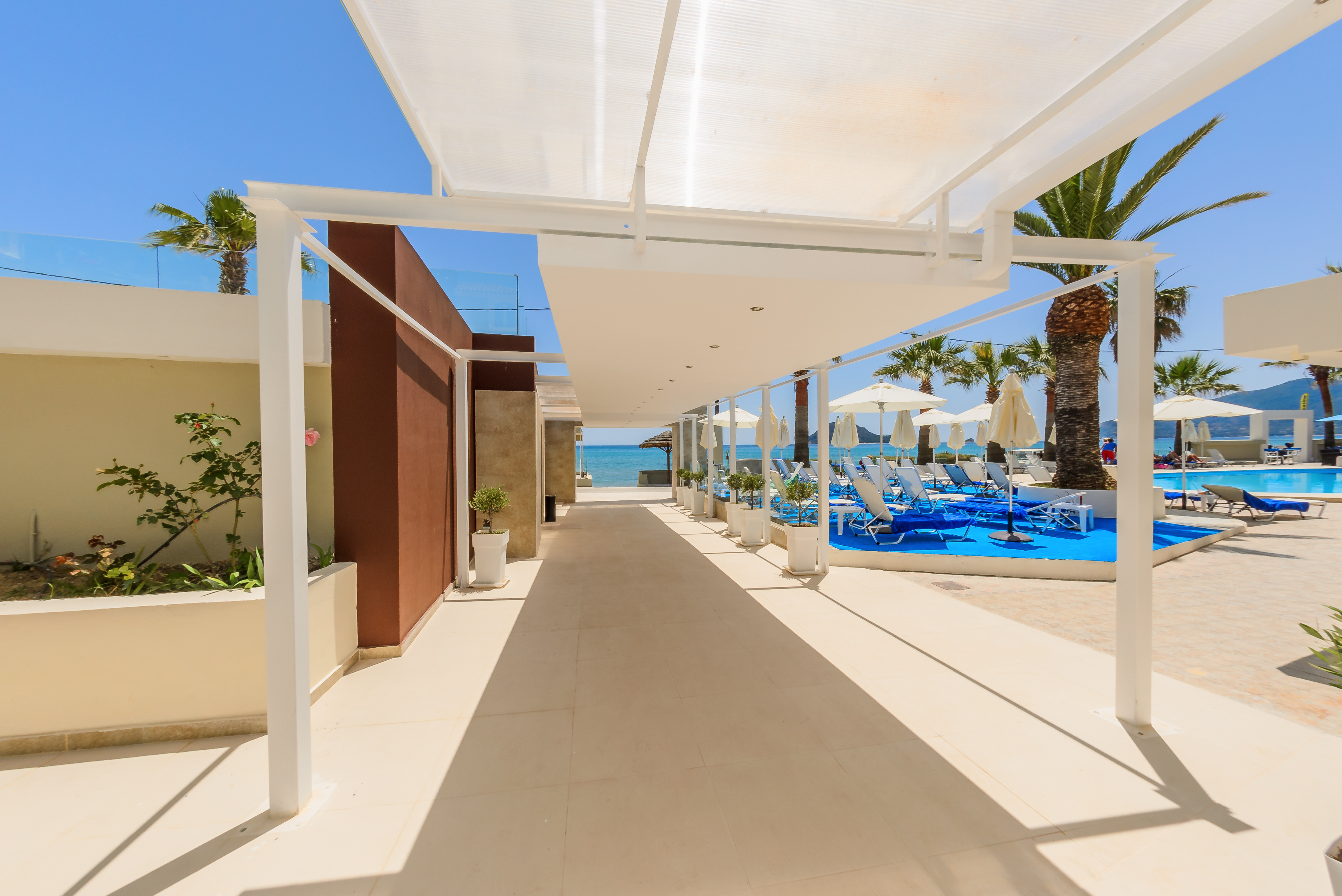 Cameo Beach Resort