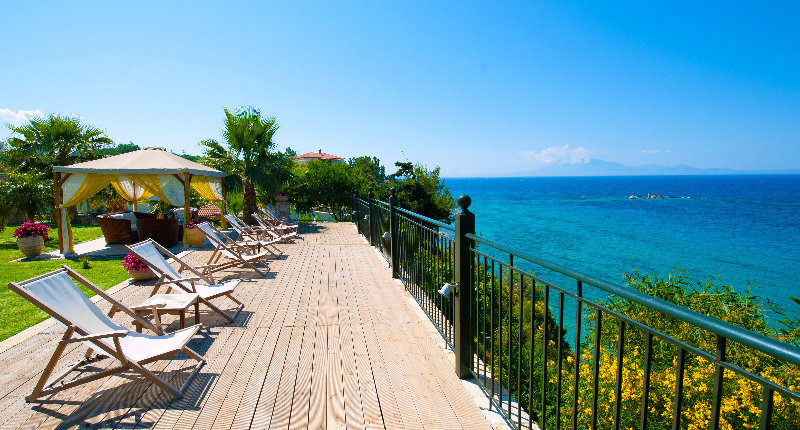 Erietta Luxury Apartments