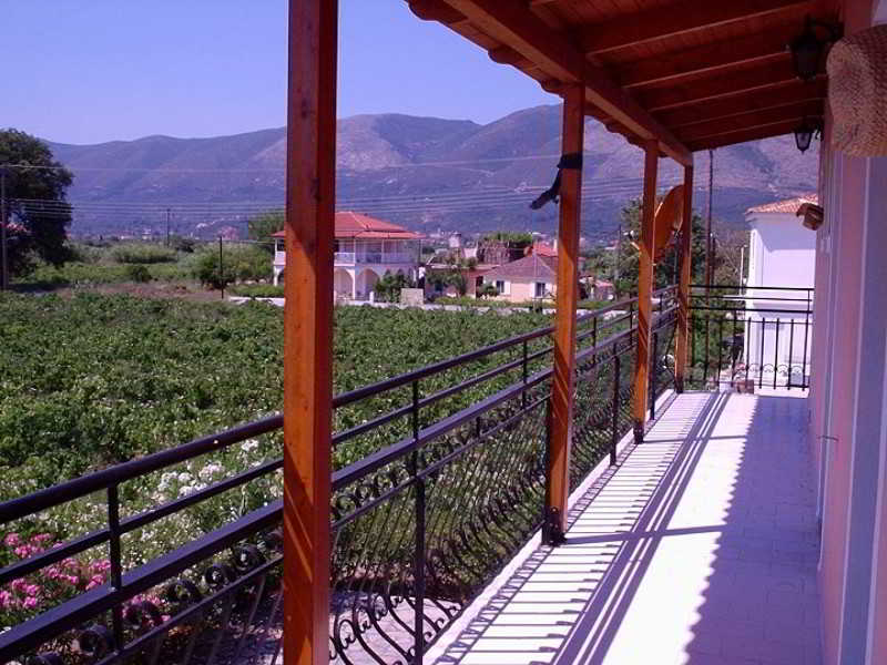 Eleni's Garden Studios