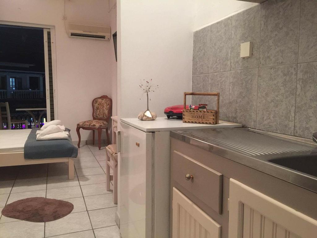 Zante Flower Studios & Apartments