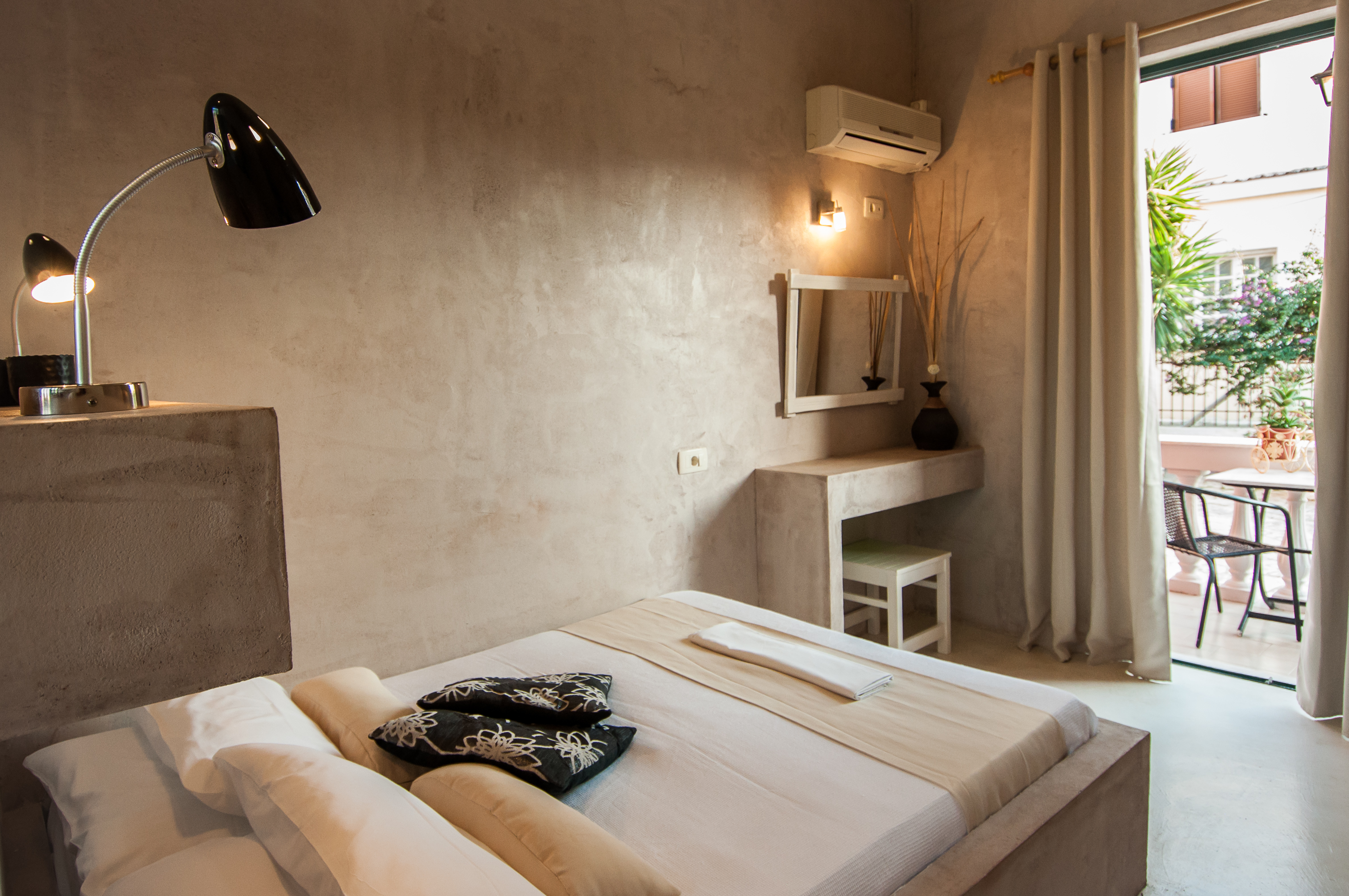 Zante Nest Studios & Apartments