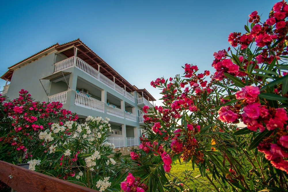 Baywatch Apartments