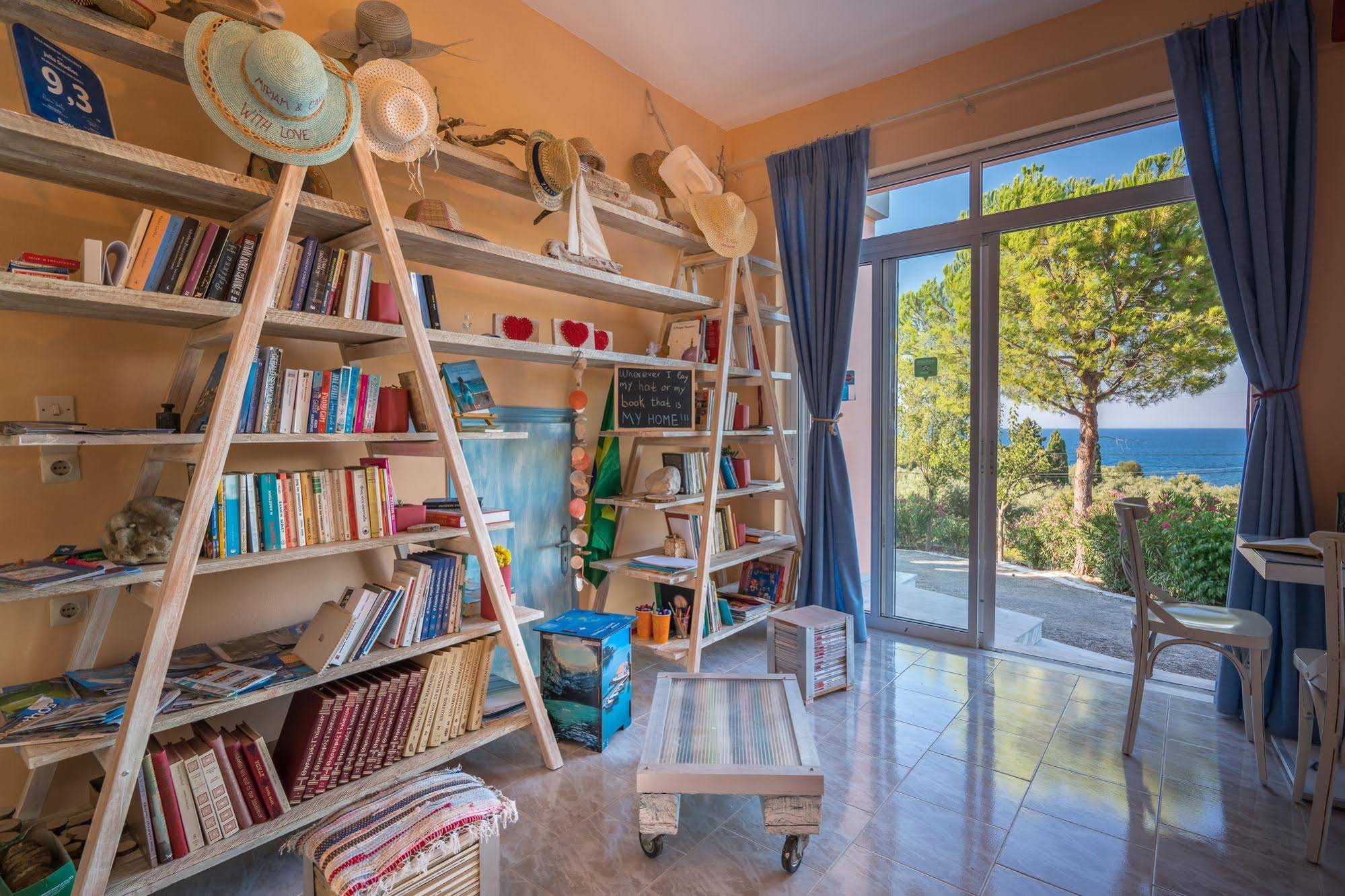 Julia Studios