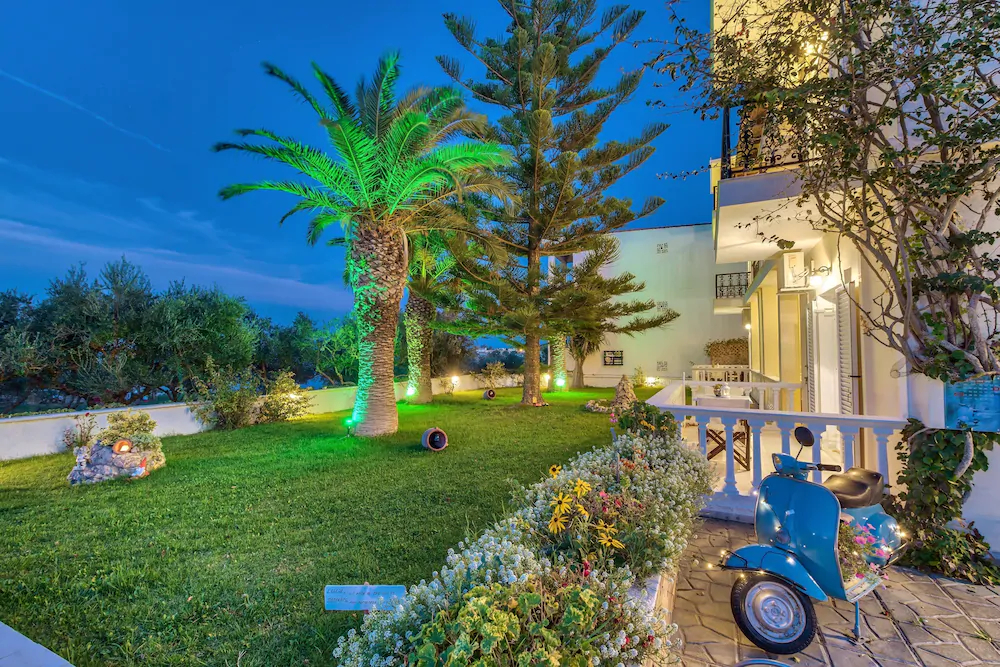 Panorama Studios & Apartments