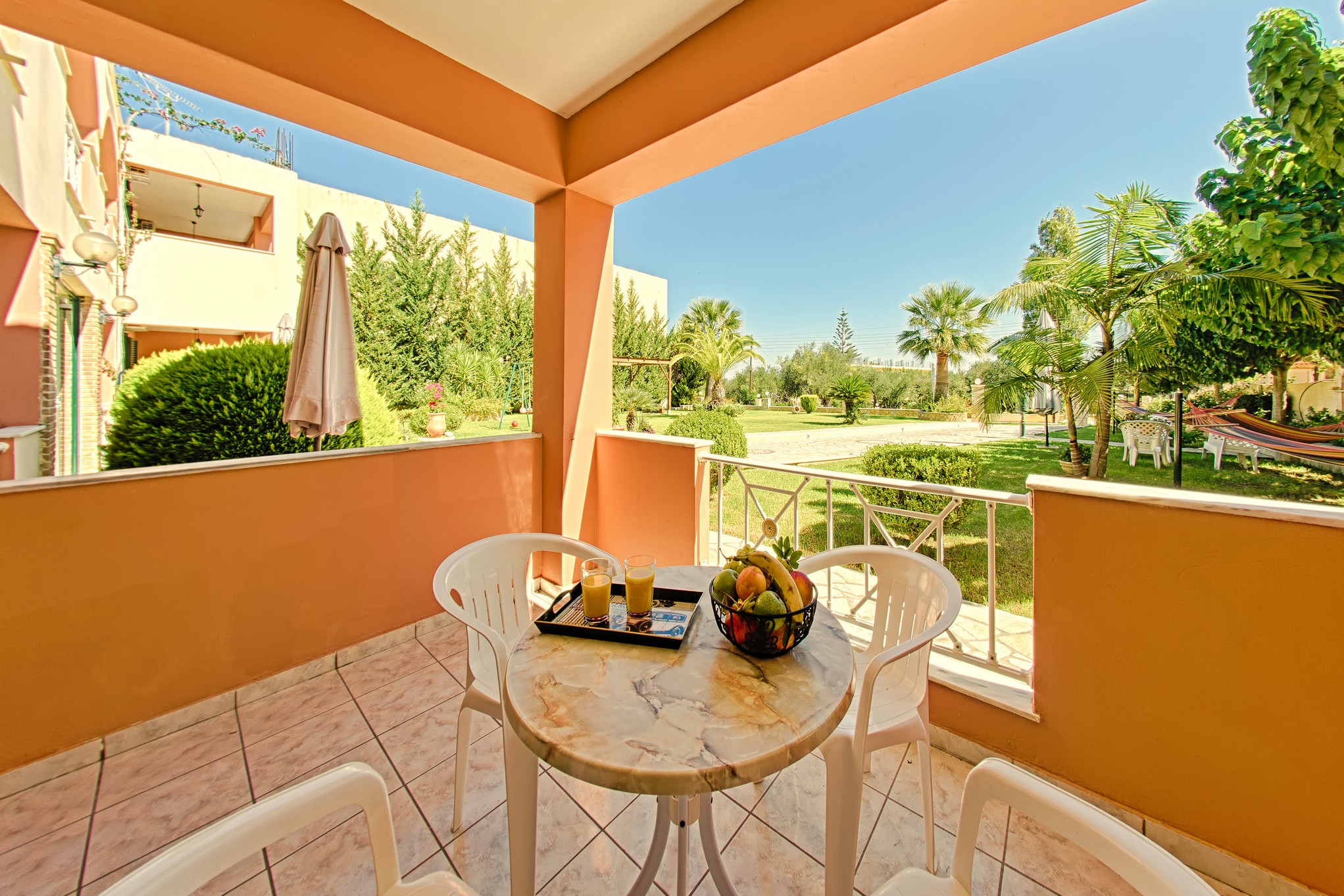 Remezzo Studios & Apartments