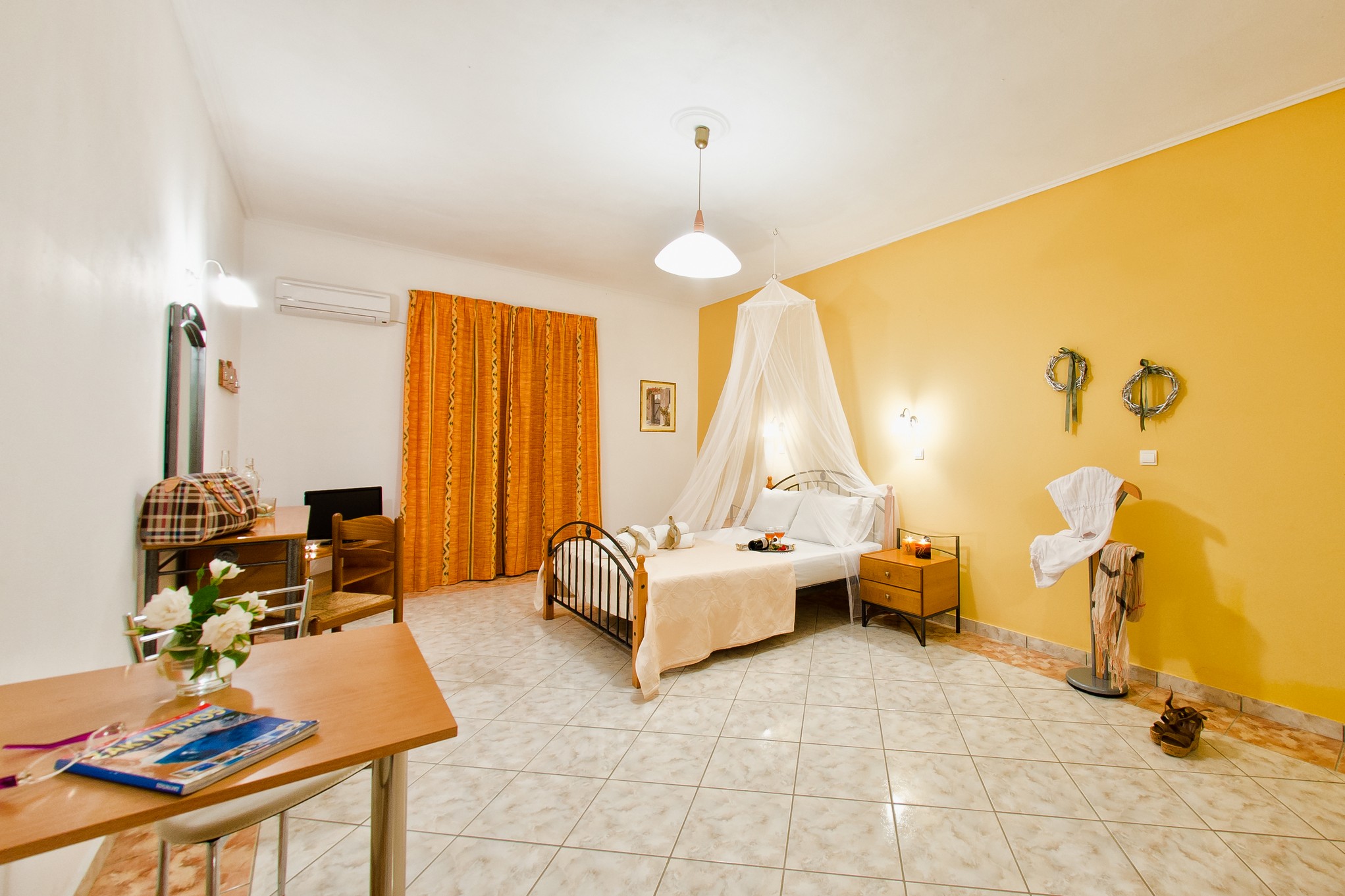 Remezzo Studios & Apartments