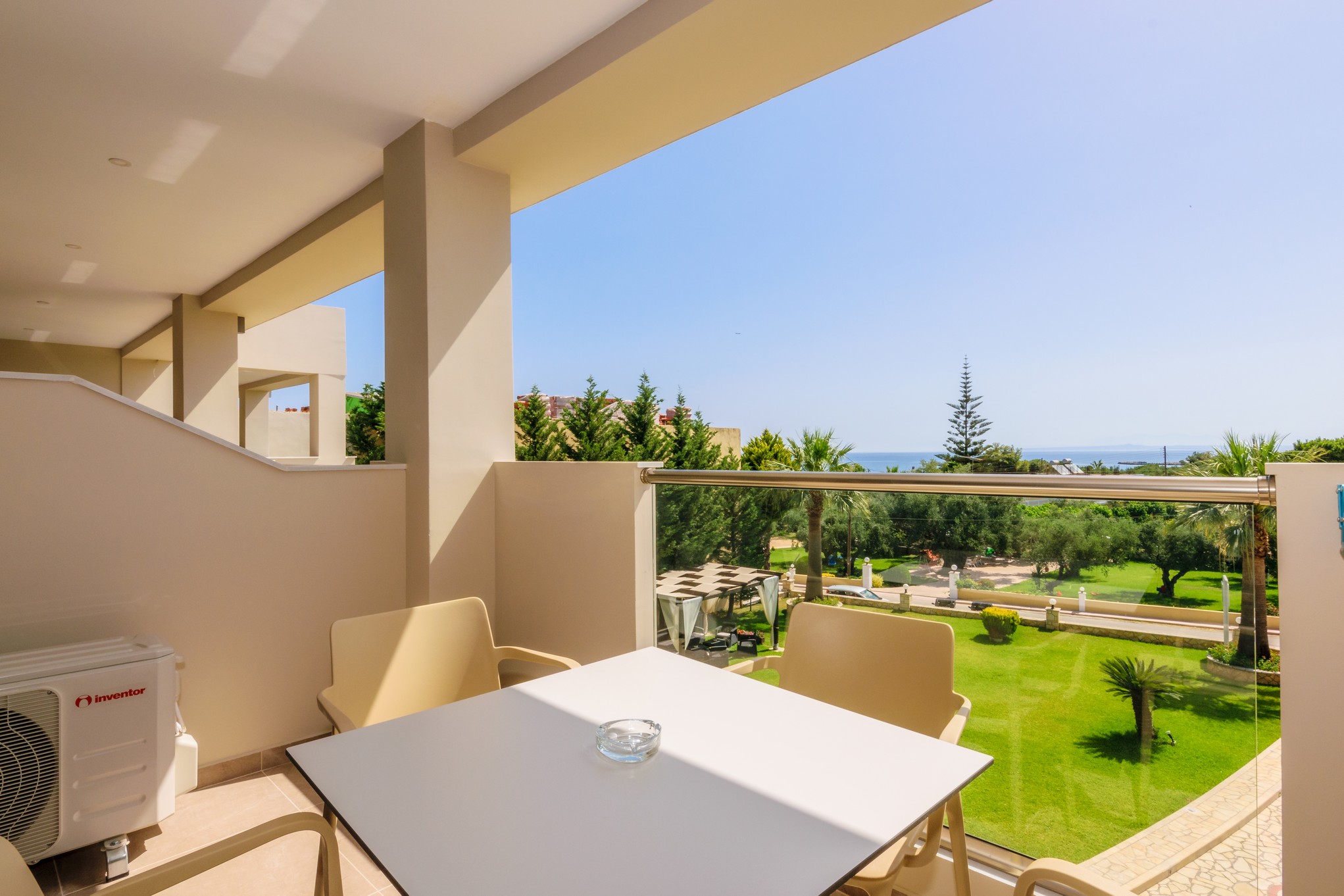 Remezzo Studios & Apartments