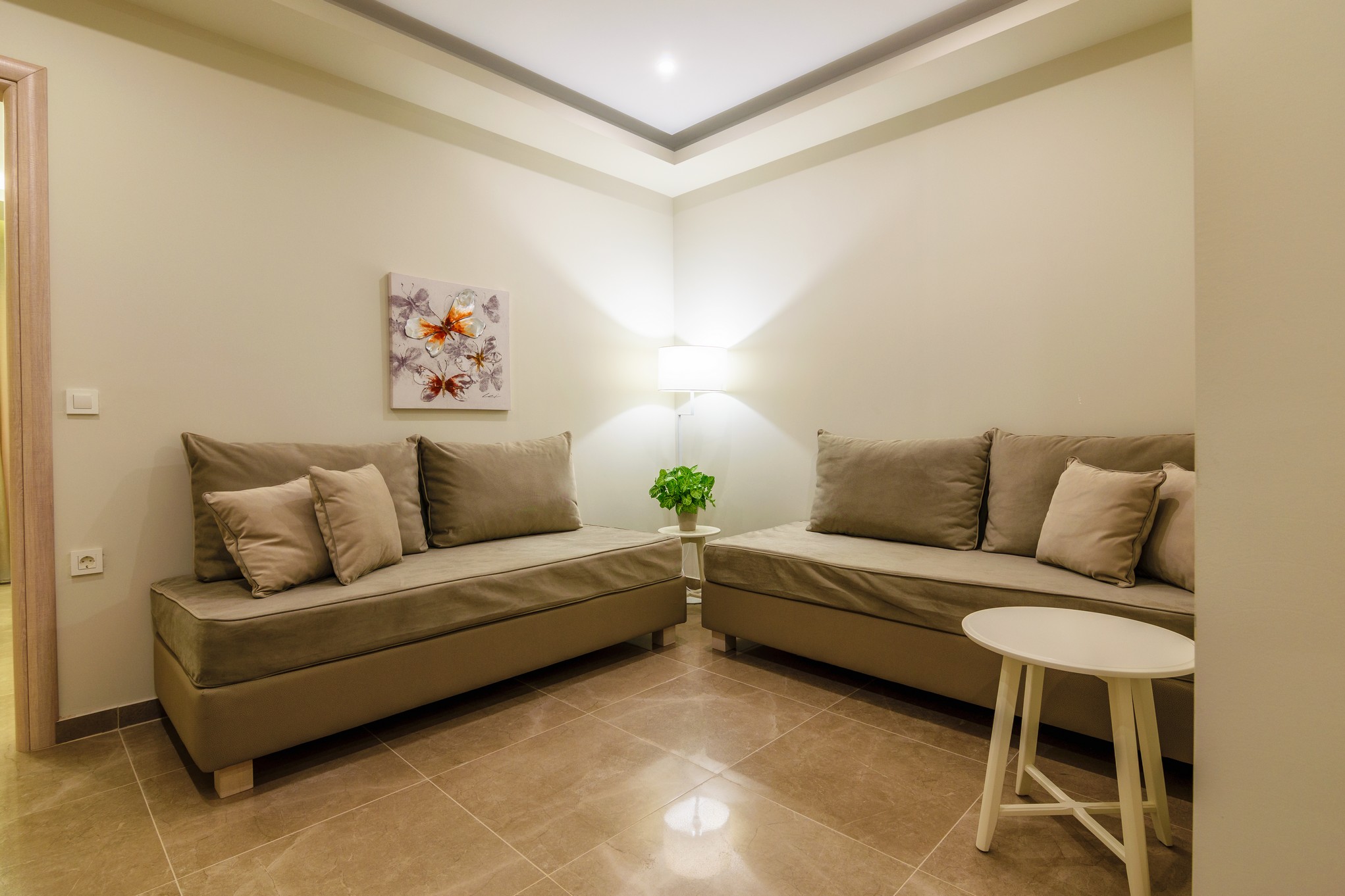 Remezzo Studios & Apartments