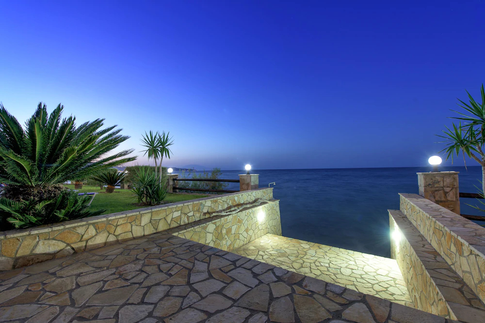 Anemona Beach Hotel
