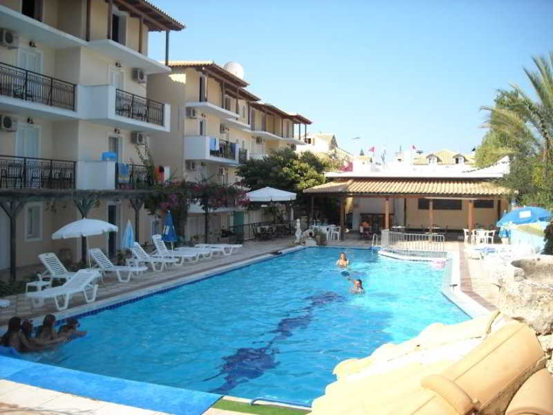 Iniohos Hotel
