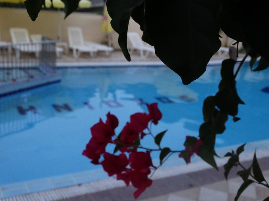 Iniohos Hotel