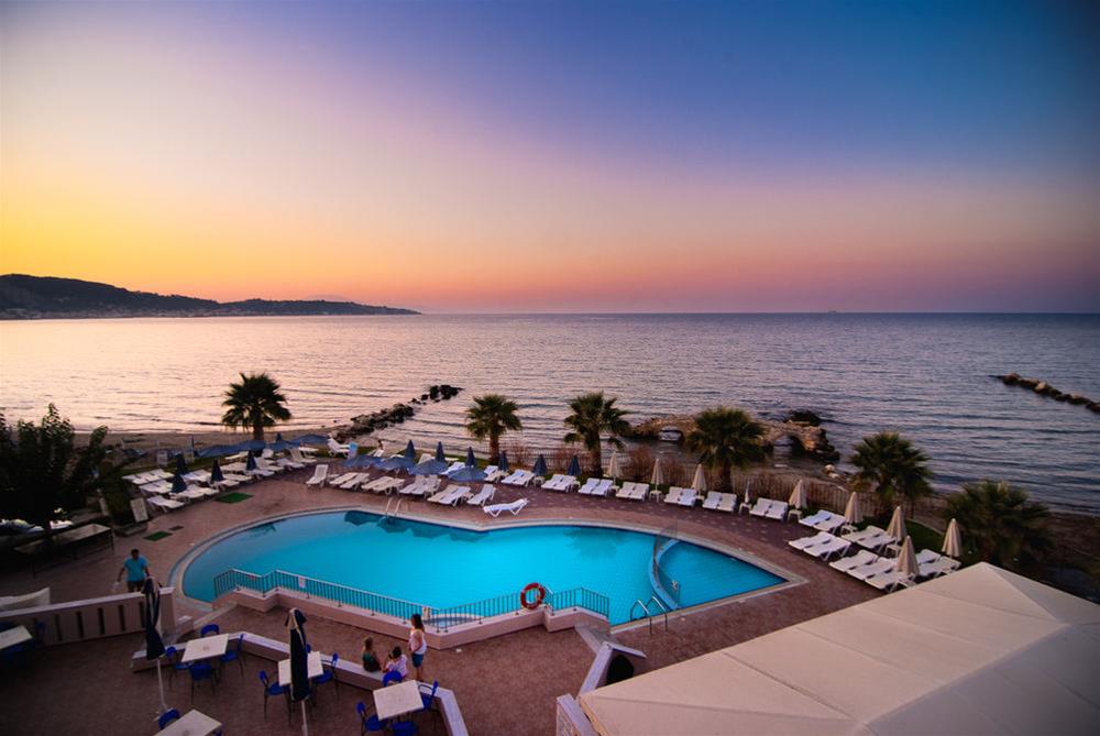 Boletsos Beach Holiday Resort