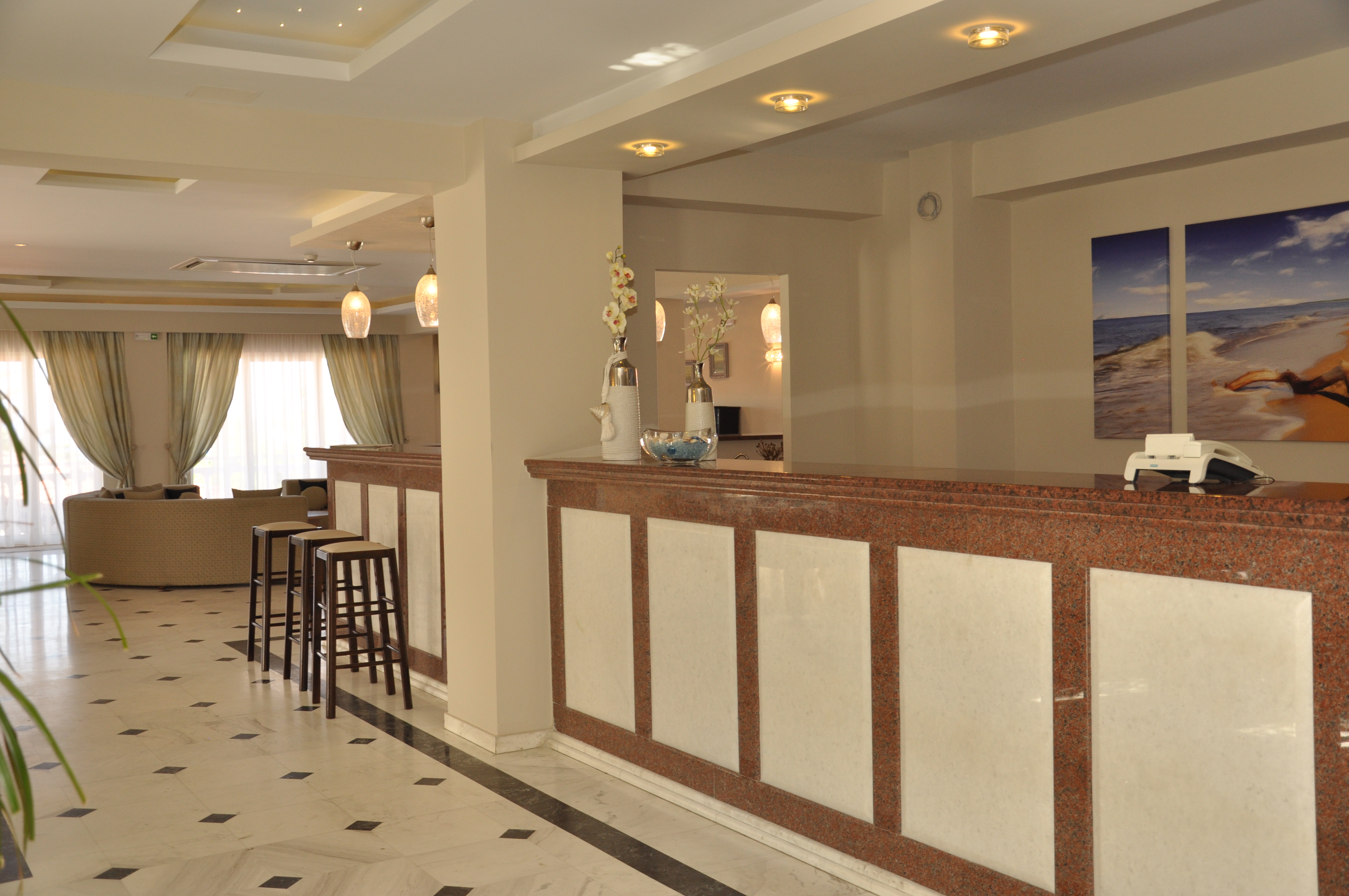 Windmill Hotel
