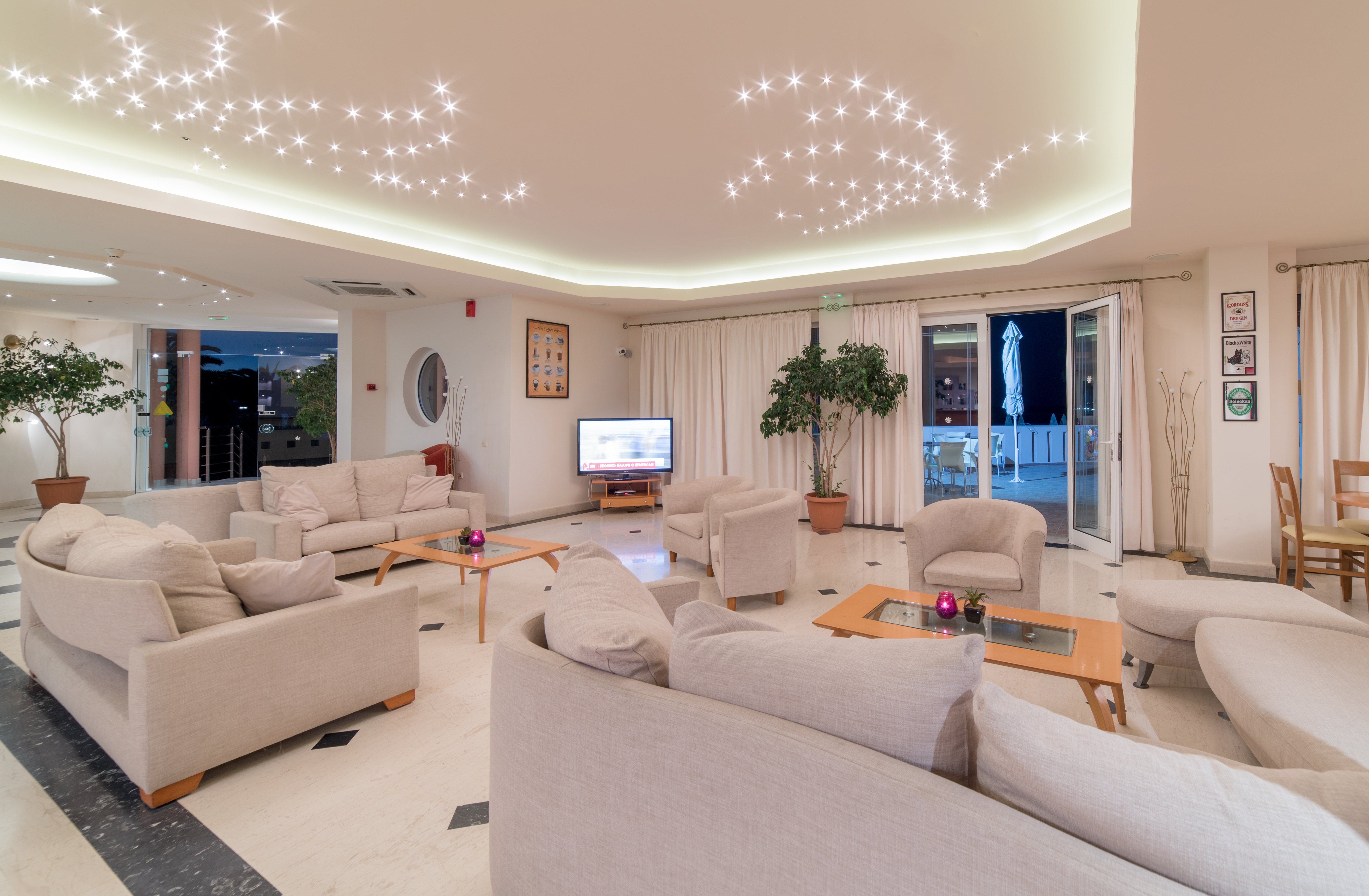 Xenos Kamara Beach Hotel