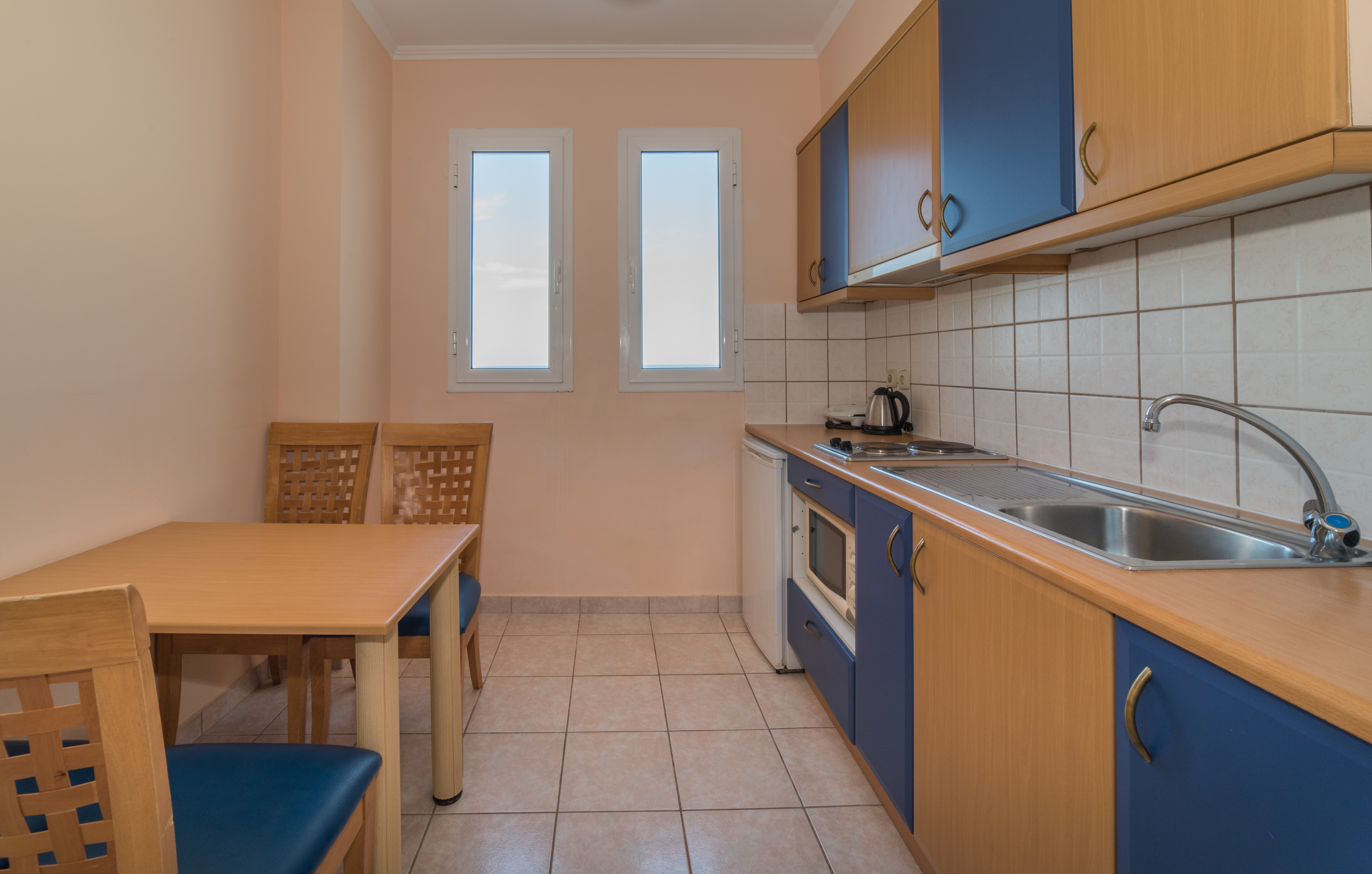 Xenos Kamara Beach Hotel