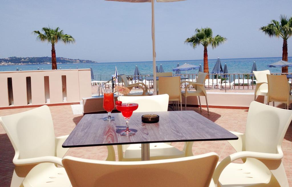Xenos Kamara Beach Hotel