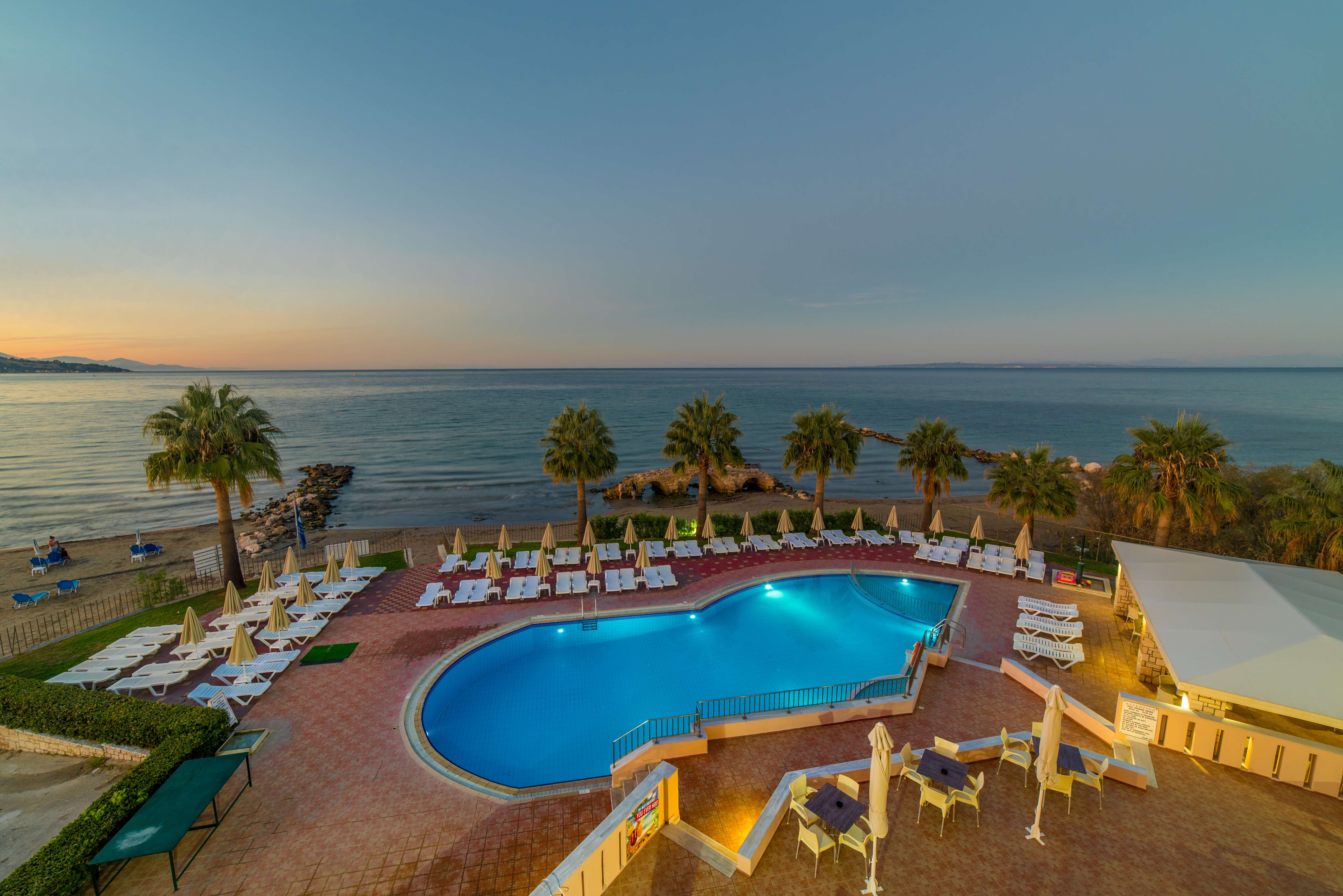Xenos Kamara Beach Hotel
