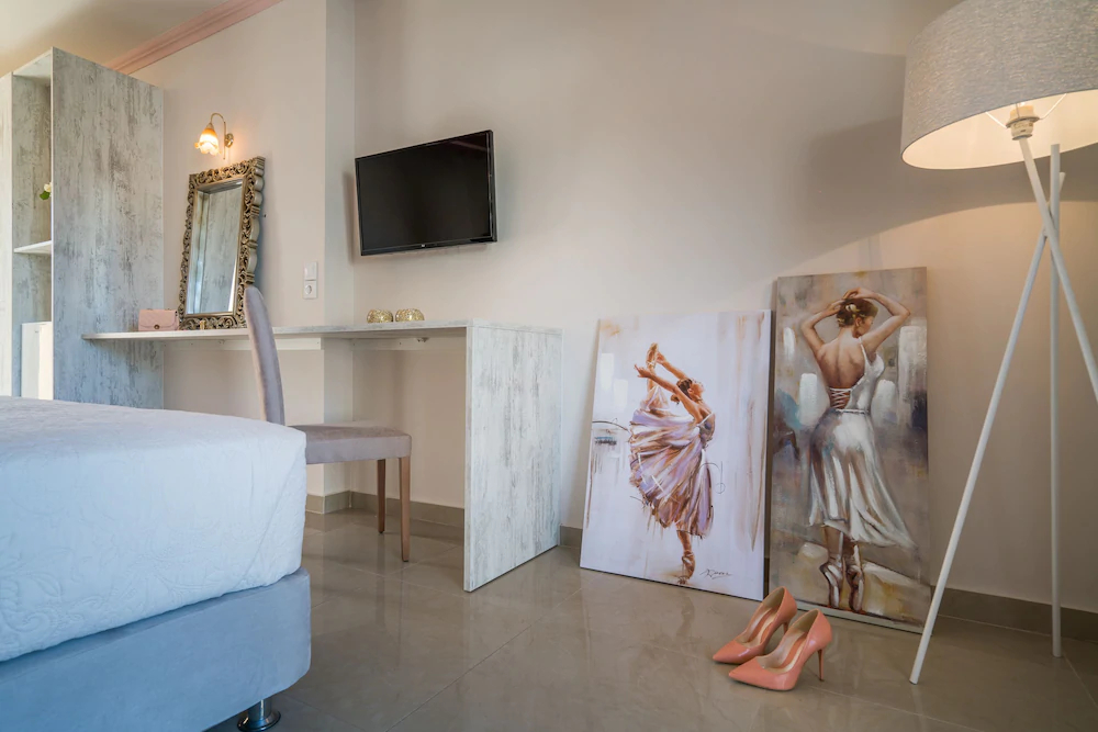 Aeolos Boutique Hotel & Suites