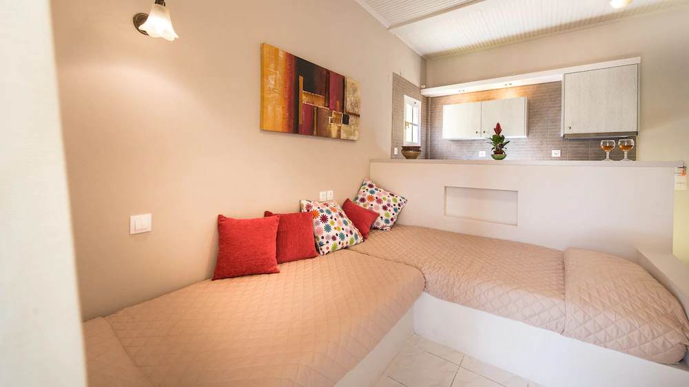 Aeolos Boutique Hotel & Suites
