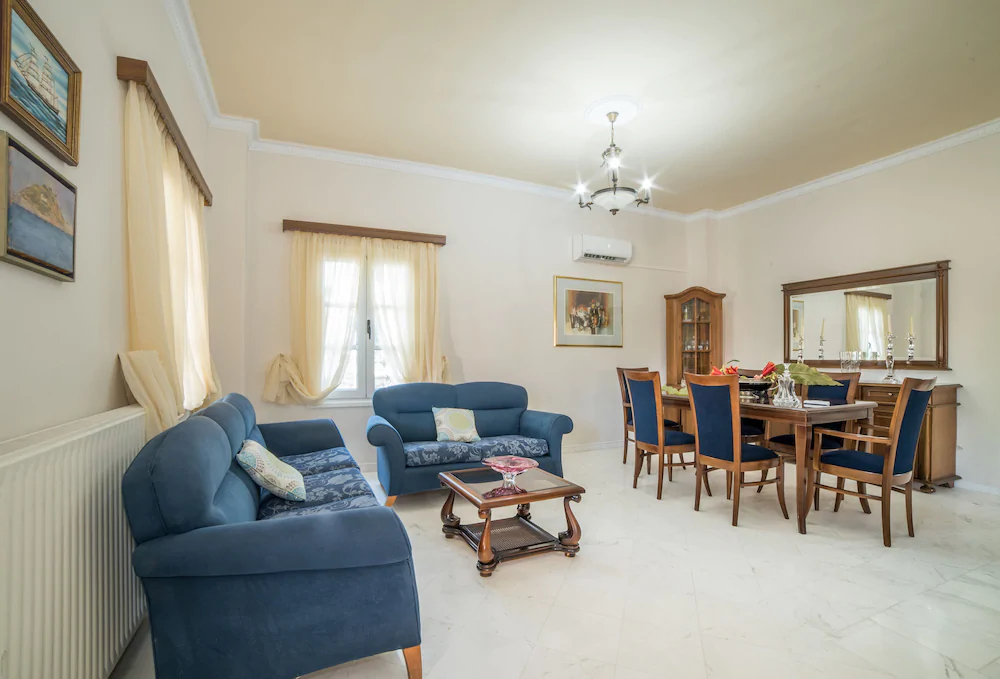 Aeolos Boutique Hotel & Suites