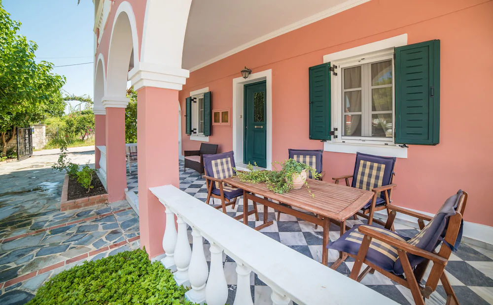 Aeolos Boutique Hotel & Suites