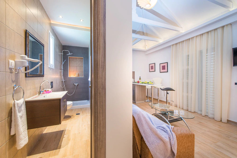Aeolos Boutique Hotel & Suites