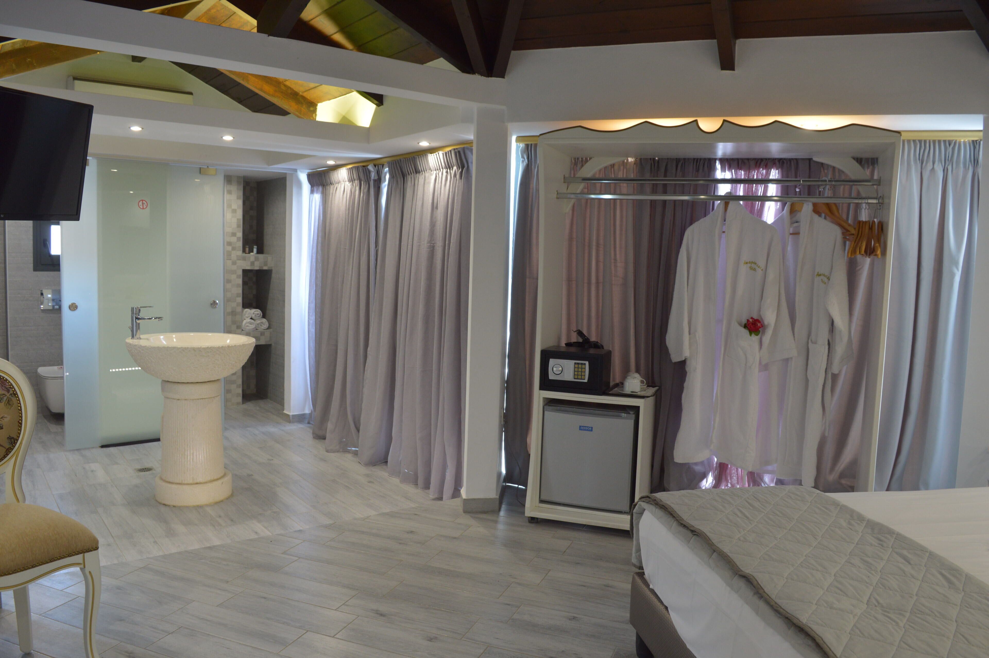 Anagenessis Suites & Spa Resort