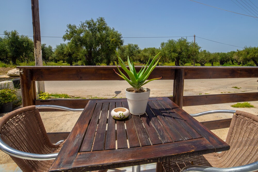 Kiritsis Stylish Apartment