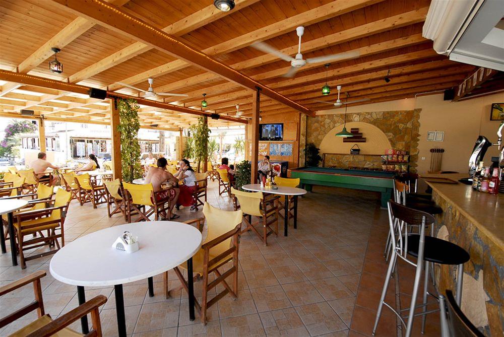 Vanessa Hotel