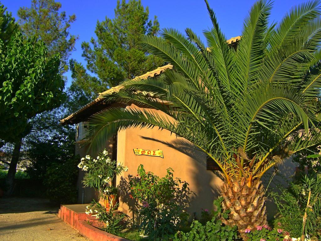 Therianos Villas