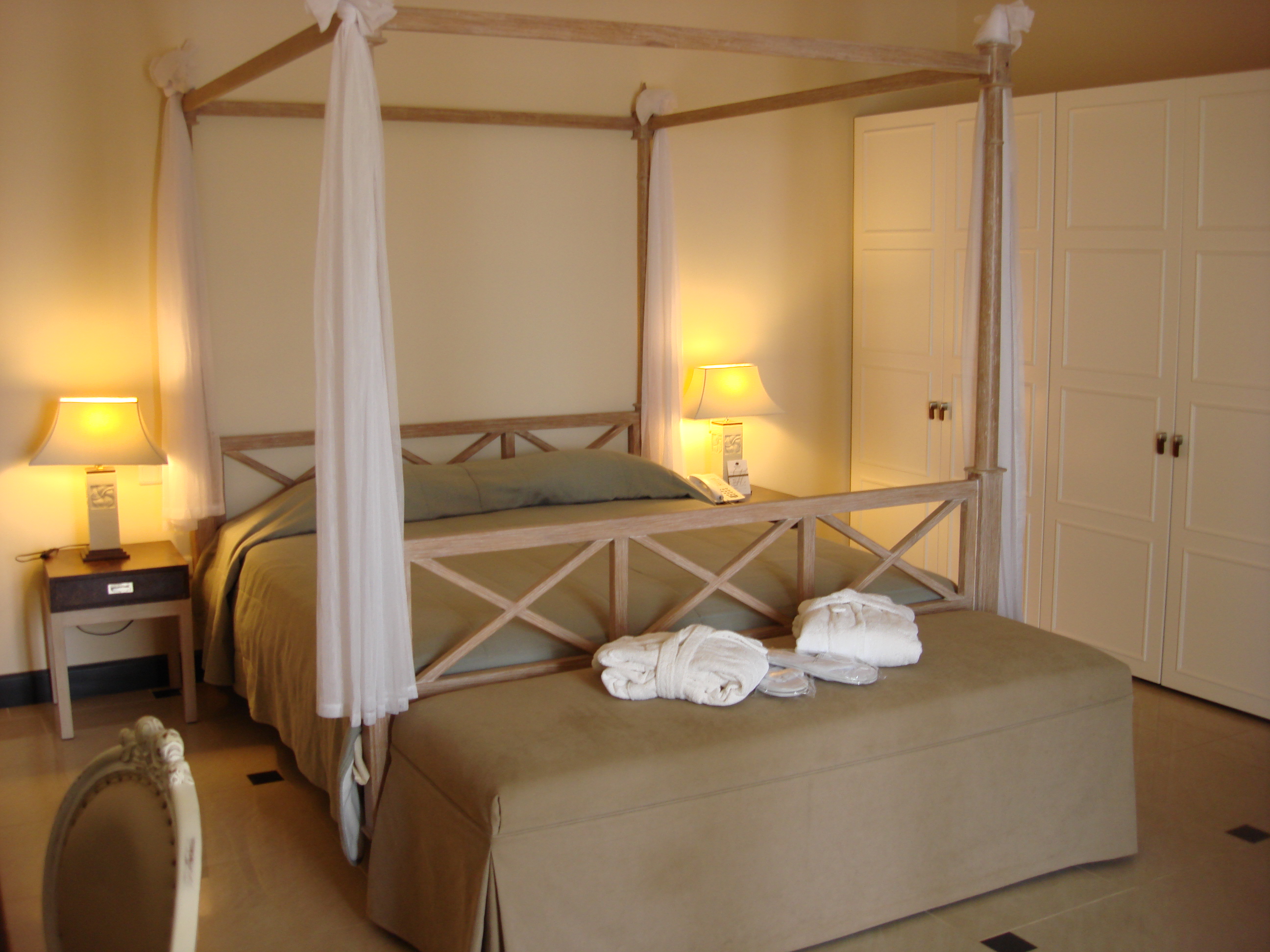 Comer Ionian Palace