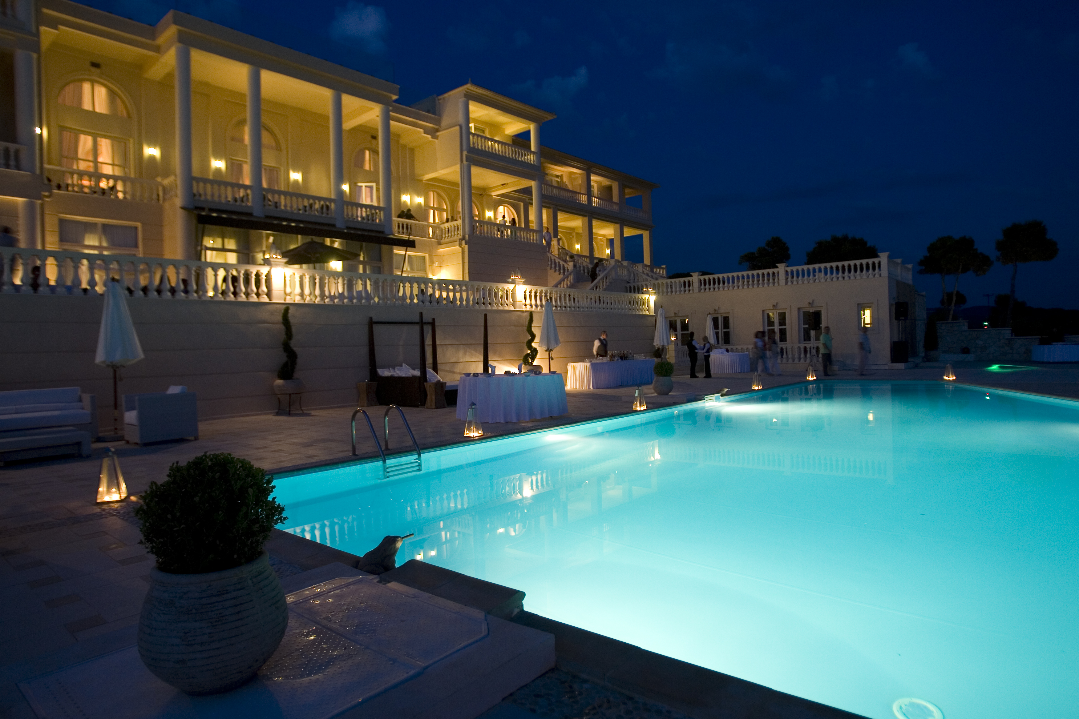 Comer Ionian Palace