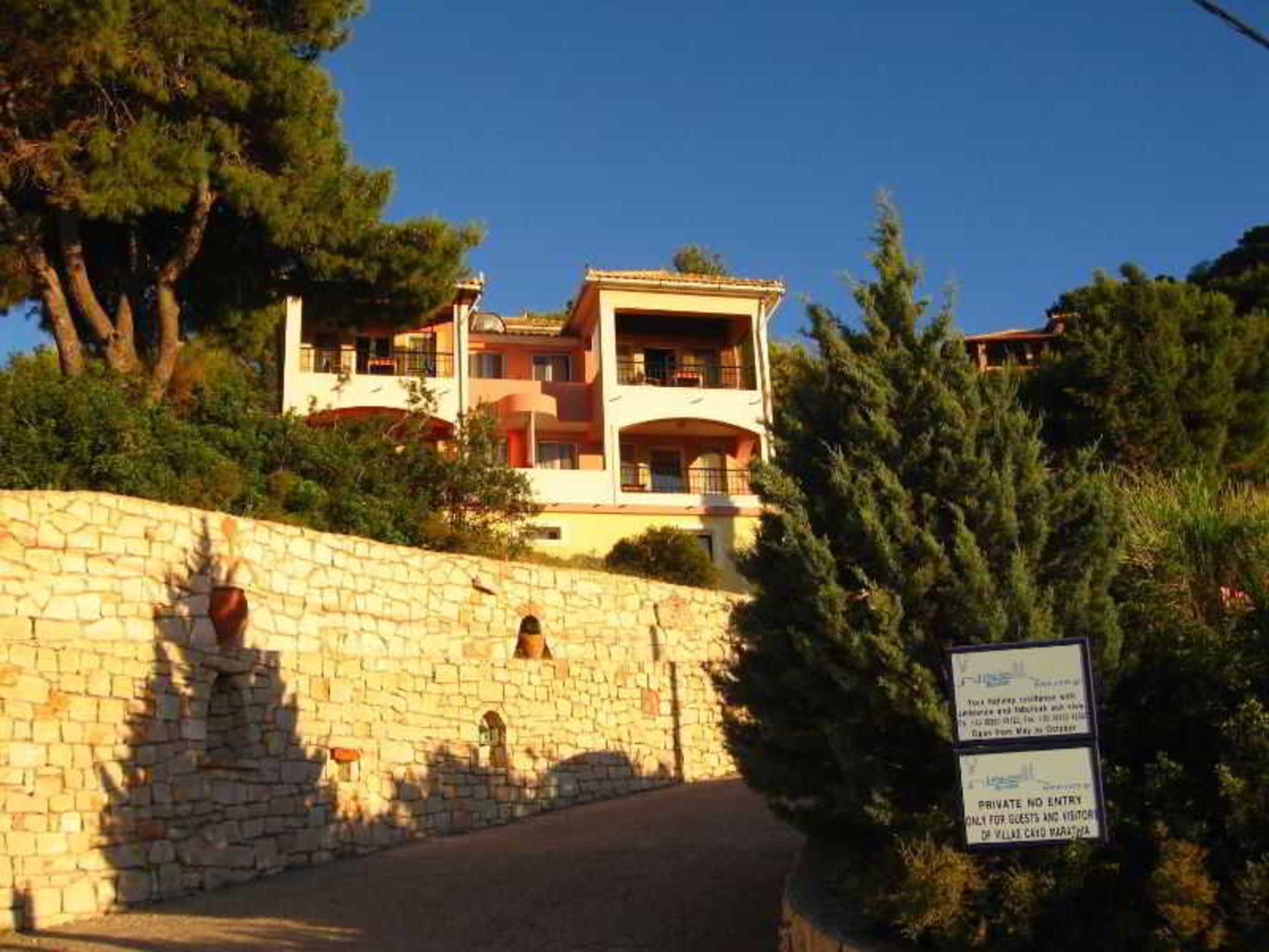 Villas Cavo Marathia