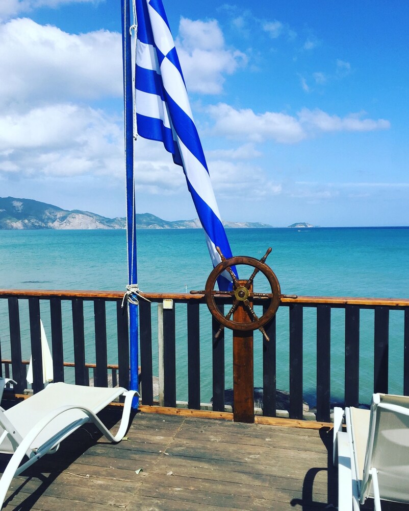 Porto Koukla Beach